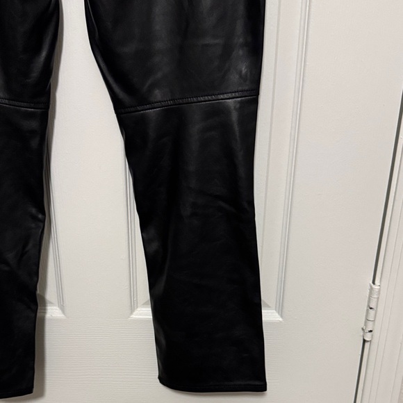 GAP Leather Straight Jeans 90s style - Picture 8 of 8